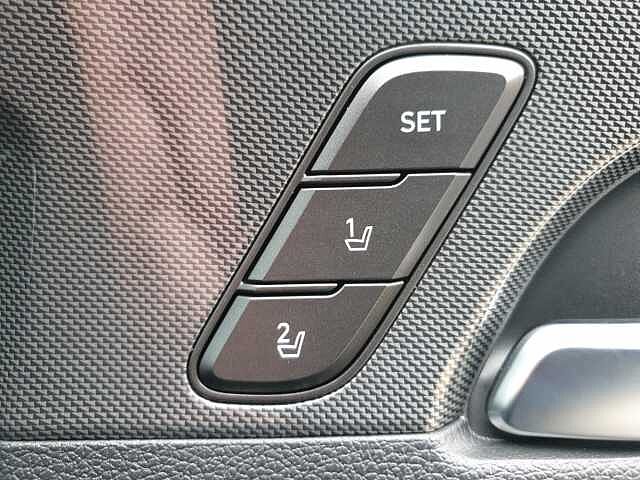 Hyundai SANTA FE 1.6 TGDi Hybrid Ultimate 5dr 4WD Auto