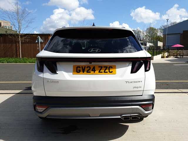 Hyundai TUCSON 1.6T Plug-in Hybrid Ultimate 5dr 4WD Auto White