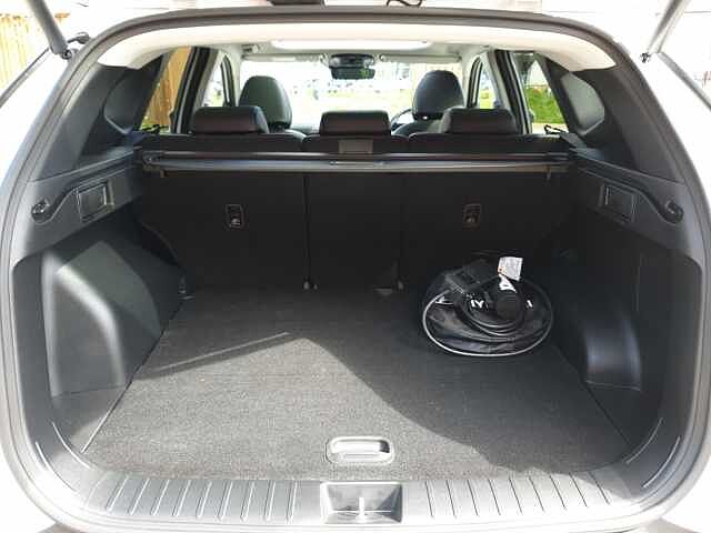 Hyundai TUCSON 1.6T Plug-in Hybrid Ultimate 5dr 4WD Auto White