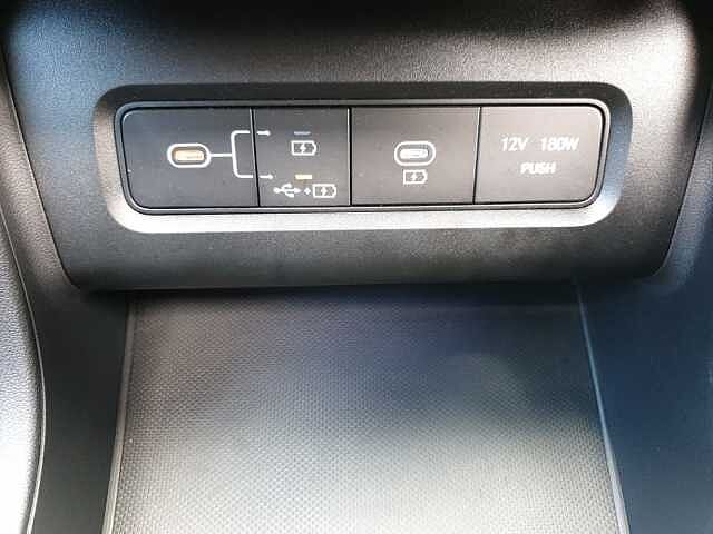 Hyundai TUCSON 1.6T Plug-in Hybrid Ultimate 5dr 4WD Auto White