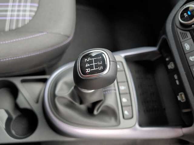 Hyundai I10 1.2 [79] Premium 5dr [Nav] White
