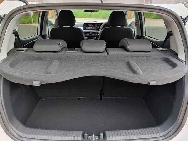 Hyundai I10 1.2 [79] Premium 5dr [Nav] White