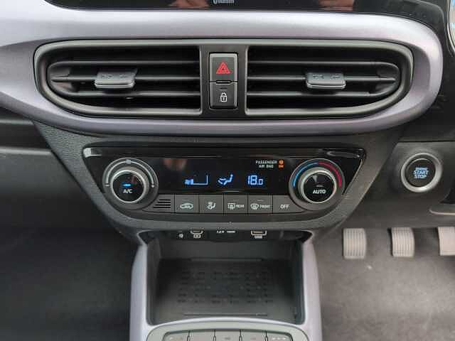 Hyundai I10 1.2 [79] Premium 5dr [Nav] White
