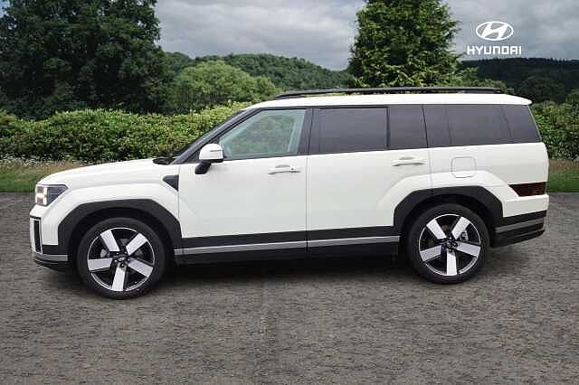 Hyundai SANTA FE PREMIUM White