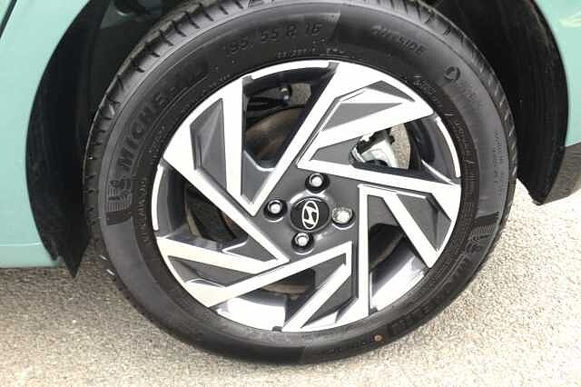 Hyundai i20 T-GDI ADVANCE