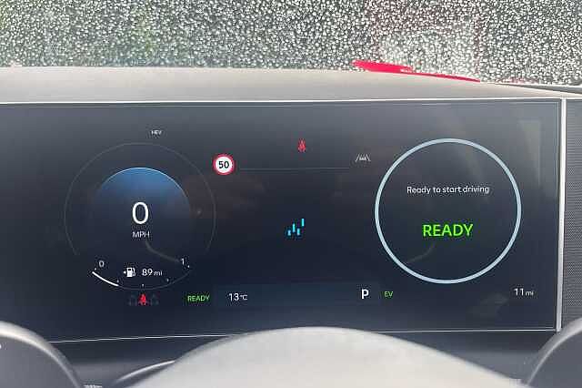 Hyundai TUCSON ADVANCE Engine Red