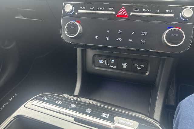 Hyundai TUCSON ADVANCE Engine Red