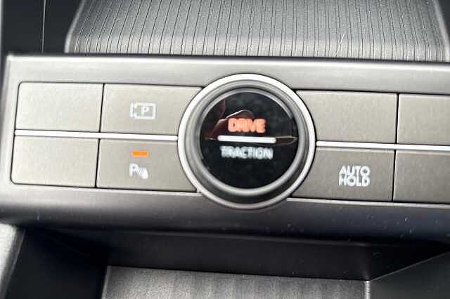 Hyundai KONA ADVANCE Silver