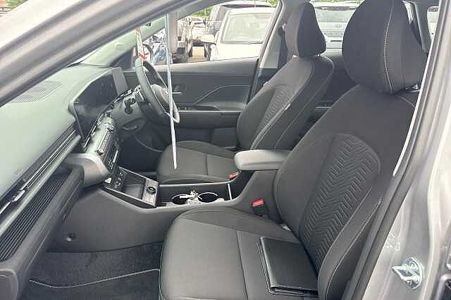 Hyundai KONA ADVANCE Silver