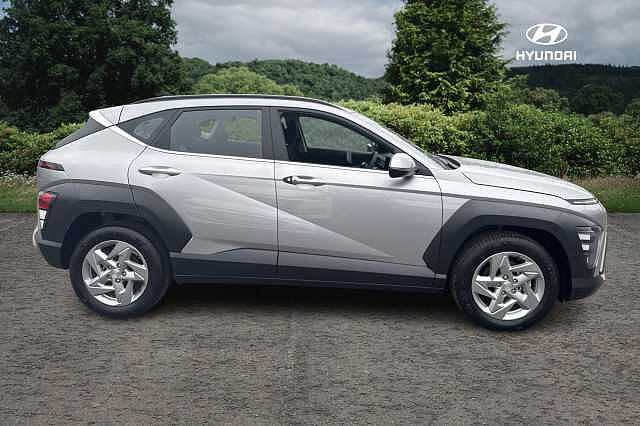 Hyundai KONA ADVANCE Silver