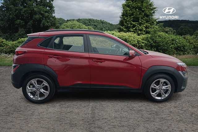 Hyundai KONA T-GDI SE CONNECT MHEV Red