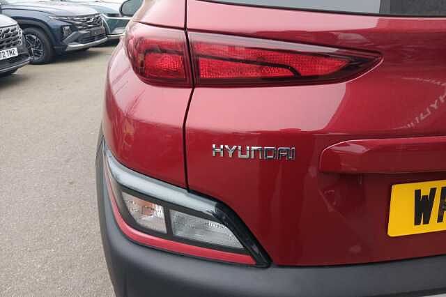 Hyundai KONA T-GDI SE CONNECT MHEV Red