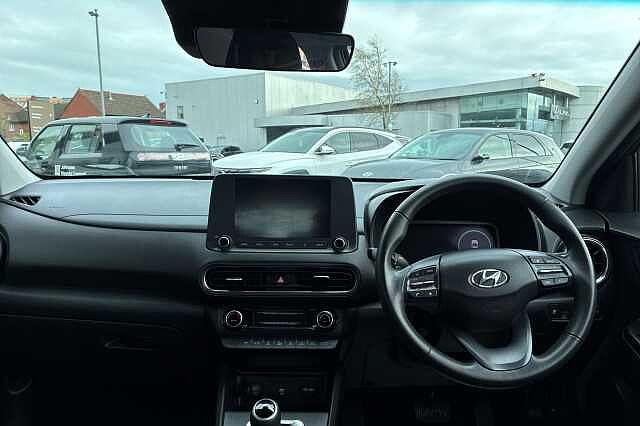 Hyundai KONA GDI SE CONNECT Black