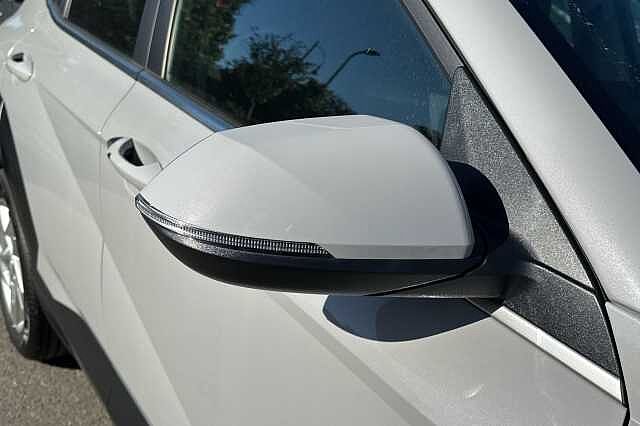 Hyundai KONA ADVANCE Cyber Grey