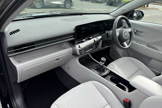 Hyundai KONA ULTIMATE Abyss Black