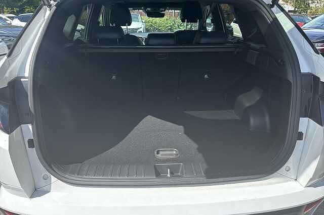 Hyundai TUCSON T-GDI N LINE S DCT MHEV White