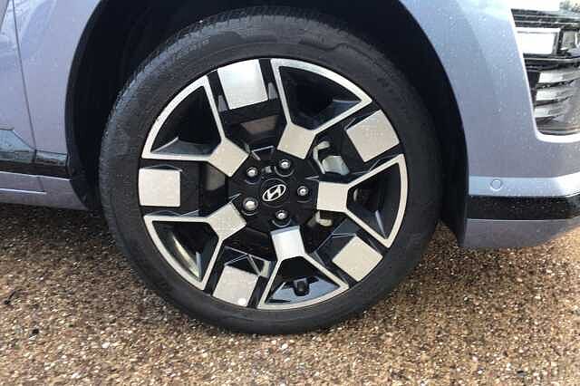 Hyundai KONA ULTIMATE Meta Blue