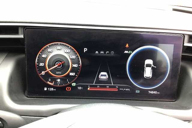 Hyundai TUCSON 1.6 TGDi Hybrid 230 Ultimate 5dr 2WD Auto Sunset Red