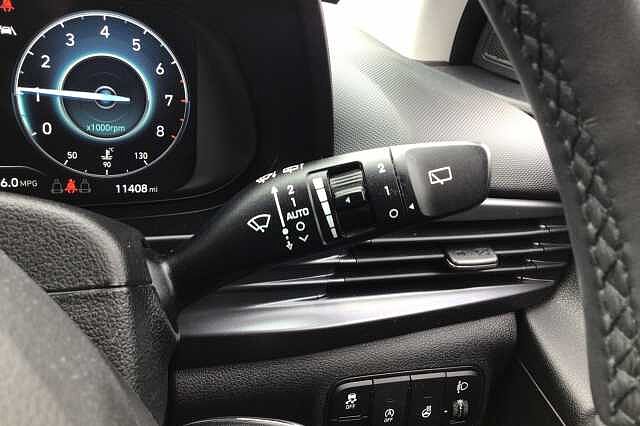 Hyundai BAYON T-GDI PREMIUM MHEV Aurora Grey