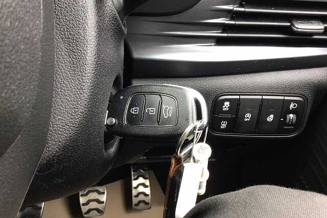Hyundai BAYON T-GDI PREMIUM MHEV Aurora Grey
