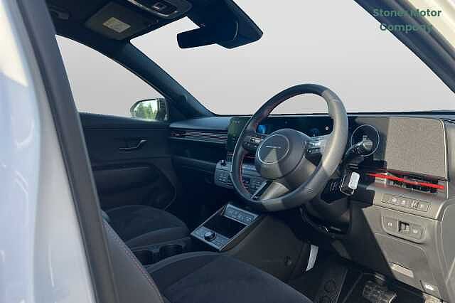 Hyundai KONA 1.6 Hybrid 129 N Line S 5dr DCT Atlas White