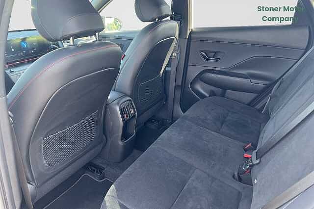 Hyundai KONA 1.6 Hybrid 129 N Line S 5dr DCT Atlas White
