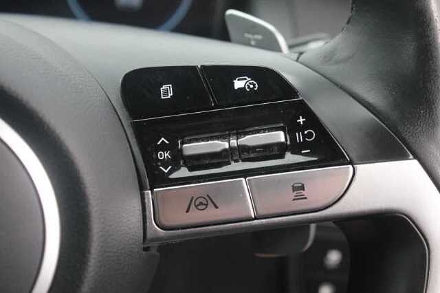Hyundai TUCSON 1.6 TGDi Plug-in Hybrid Premium 5dr 4WD Auto Sunset Red