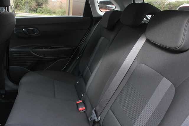 Hyundai I20 1.0T GDi Premium 5dr DCT Atlas White