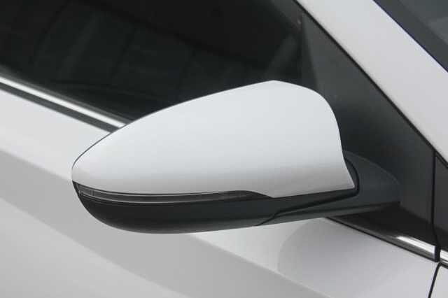 Hyundai I20 1.0T GDi Premium 5dr DCT Atlas White