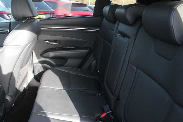 Hyundai TUCSON 1.6 TGDi Hybrid 230 Ultimate 5dr 2WD Auto Polar White