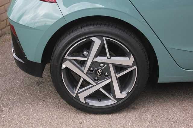 Hyundai I20 1.0T GDi Premium 5dr Mangrove Green