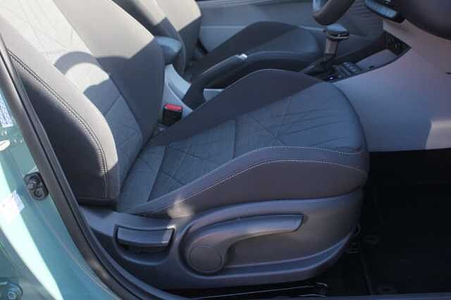 Hyundai BAYON 1.0 TGDi 48V MHEV Ultimate 5dr DCT Mangrove Green