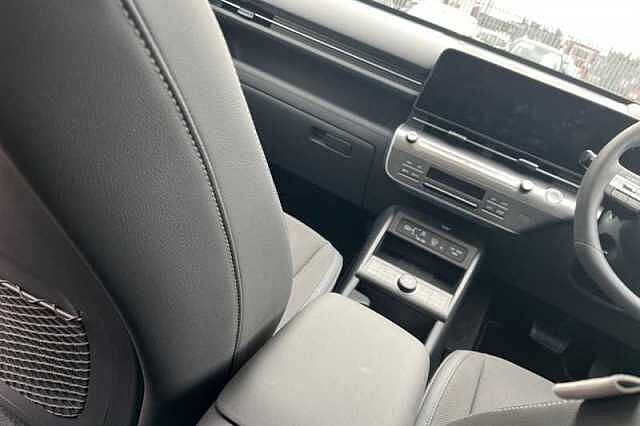 Hyundai KONA 65.4kWh Ultimate SUV 5dr Electric Auto (218 ps) White