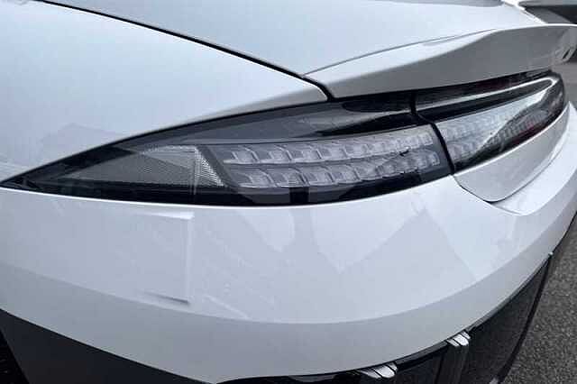 Hyundai IONIQ 6 77.4kWh Ultimate Saloon 4dr Electric Auto (228 ps) White
