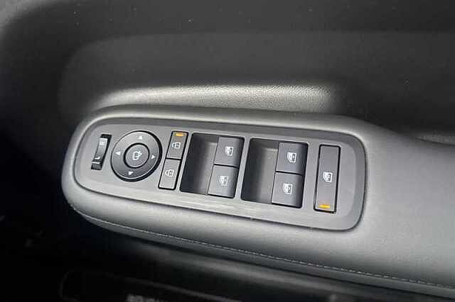 Hyundai SANTA FE 1.6 T-GDi 13.8kWh Calligraphy SUV 5dr Petrol Plug-in Hybrid Auto 4WD Euro 6 (s/s