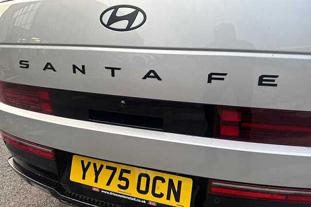 Hyundai SANTA FE 1.6 T-GDi 13.8kWh Calligraphy SUV 5dr Petrol Plug-in Hybrid Auto 4WD Euro 6 (s/s