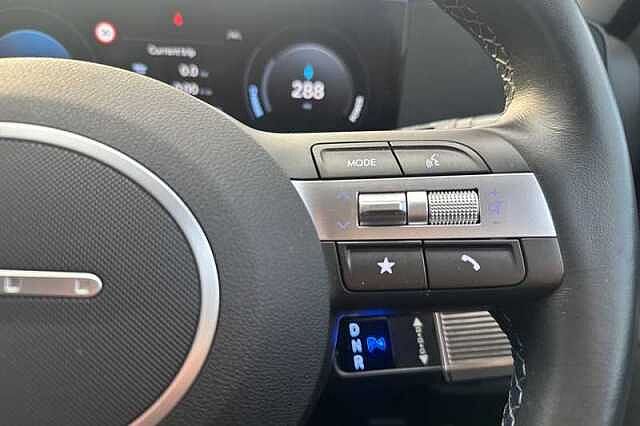 Hyundai KONA 48.4kWh Advance SUV 5dr Electric Auto (156 ps)
