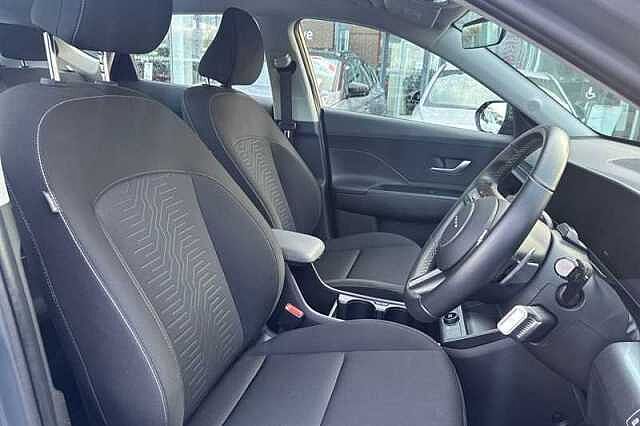 Hyundai KONA 48.4kWh Advance SUV 5dr Electric Auto (156 ps)