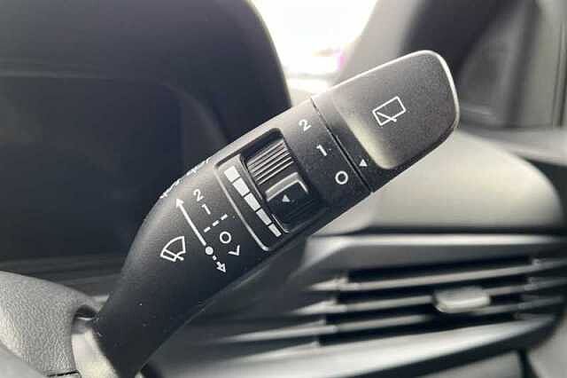 Hyundai I20 1.0 T-GDi Black Line Hatchback 5dr Petrol Manual Euro 6 (s/s) (90 ps) Blue