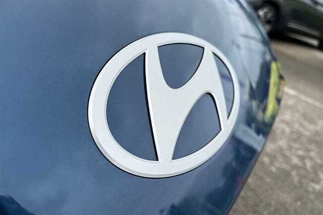 Hyundai I20 1.0 T-GDi Black Line Hatchback 5dr Petrol Manual Euro 6 (s/s) (90 ps) Blue