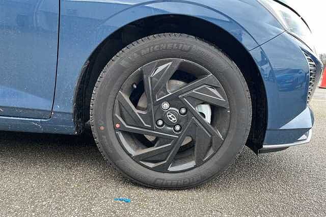 Hyundai I20 1.0 T-GDi Black Line Hatchback 5dr Petrol Manual Euro 6 (s/s) (90 ps) Blue