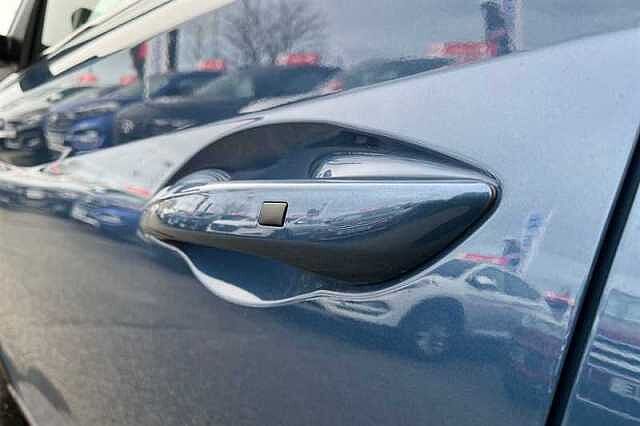 Hyundai BAYON 1.0 T-GDi Tech Line SUV 5dr Petrol DCT Euro 6 (s/s) (90 ps)