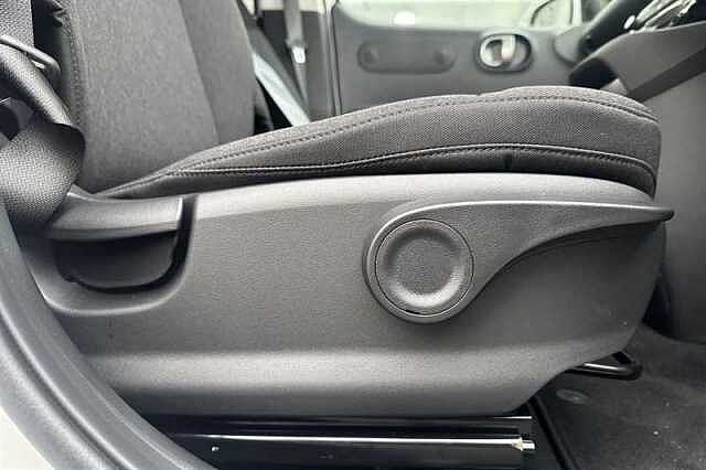 Hyundai INSTER Long Range 49kWh 02 SUV 5dr Electric Auto (115 ps)