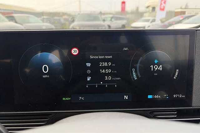 Hyundai IONIQ 5 84kWh Premium Hatchback 5dr Electric Auto (228 ps) Green