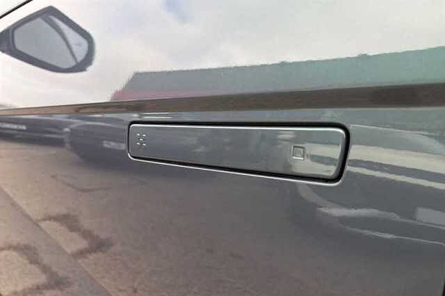 Hyundai IONIQ 5 84kWh Premium Hatchback 5dr Electric Auto (228 ps) Green