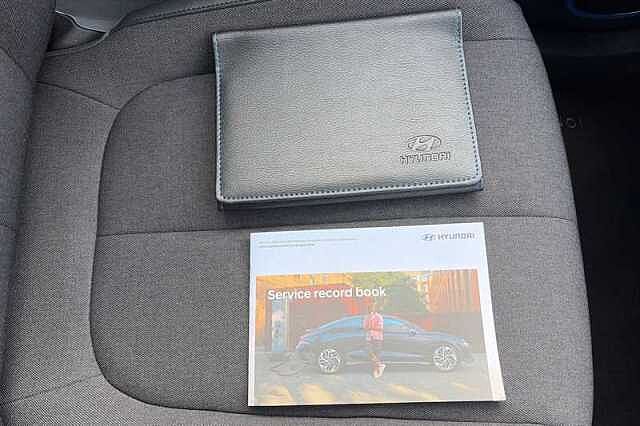 Hyundai IONIQ 5 84kWh Premium Hatchback 5dr Electric Auto (228 ps) Green