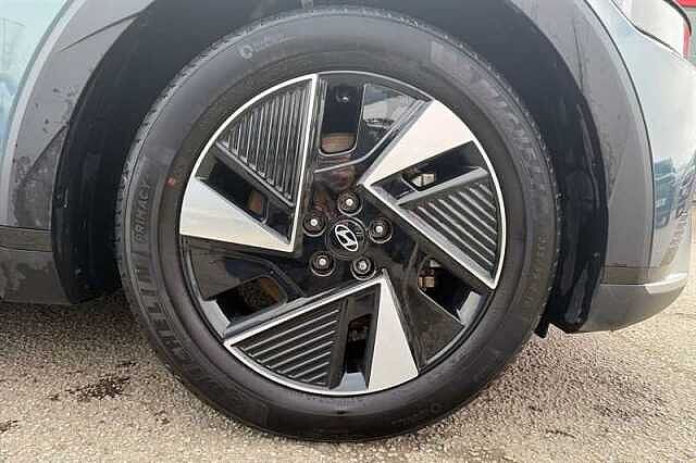 Hyundai IONIQ 5 84kWh Premium Hatchback 5dr Electric Auto (228 ps) Green