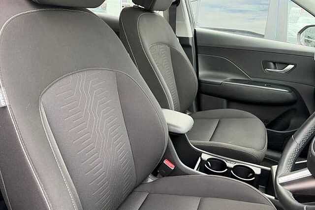 Hyundai KONA 65.4kWh Advance SUV 5dr Electric Auto (218 ps)