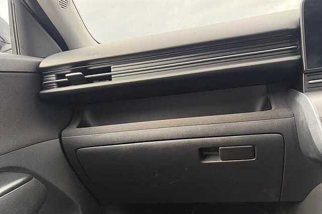 Hyundai KONA 65.4kWh Advance SUV 5dr Electric Auto (218 ps)