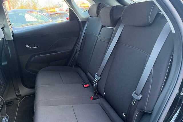 Hyundai KONA 65.4kWh Advance SUV 5dr Electric Auto (218 ps) Black